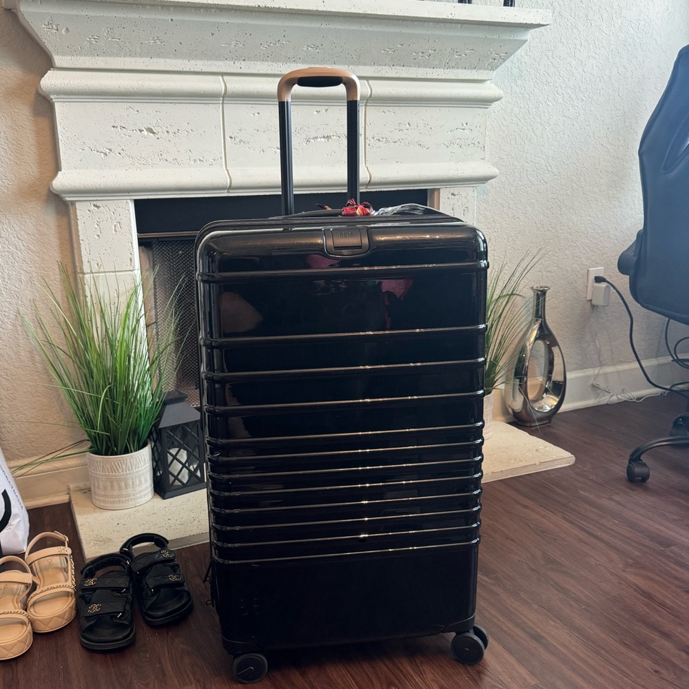 Beis Glossy Suitcase